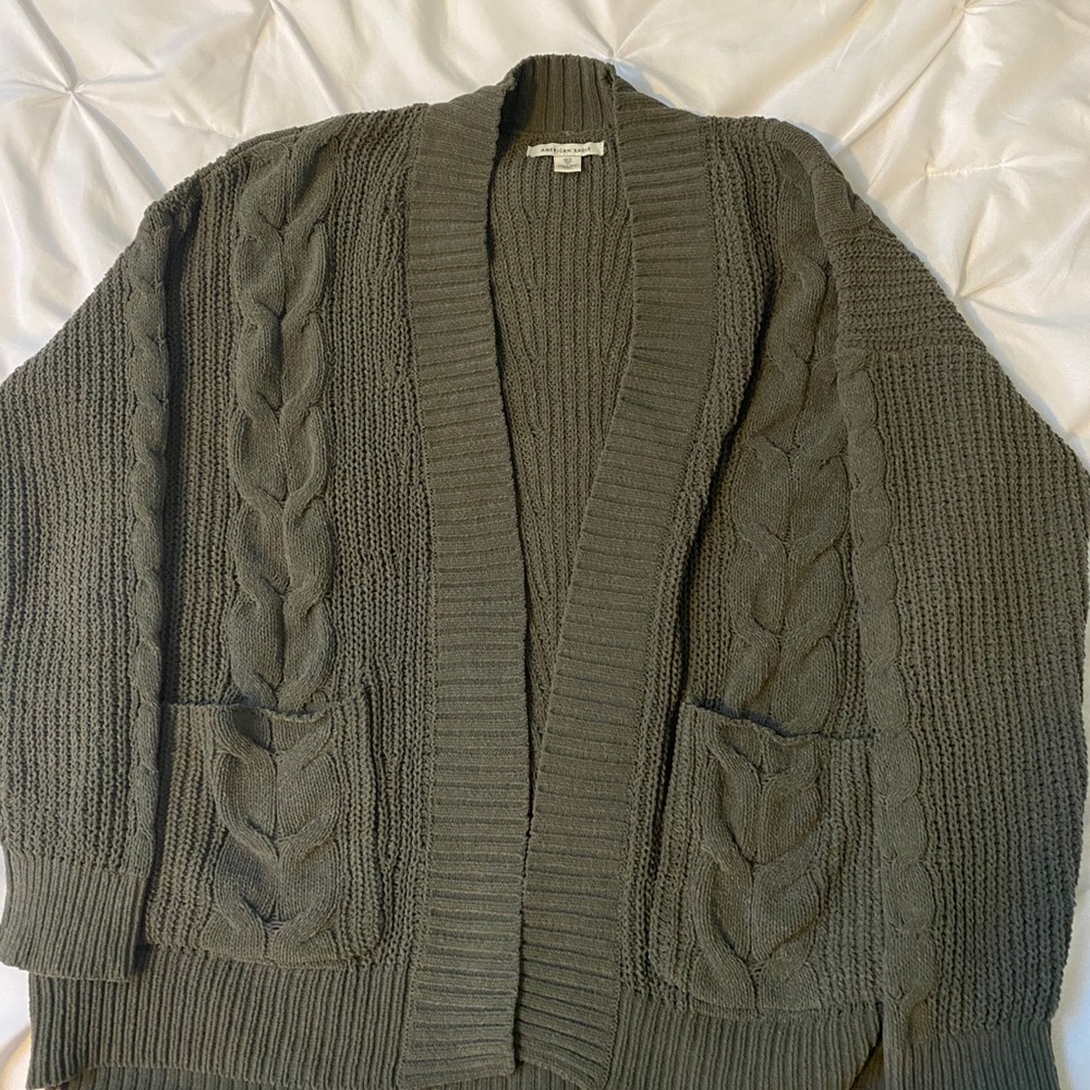 American Eagle cardigan